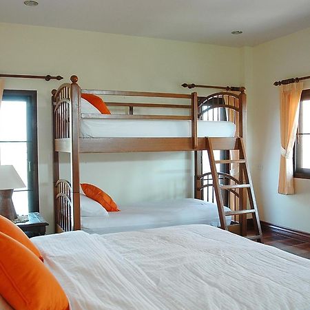 Thararin Villa Ban Doem Bang Zimmer foto